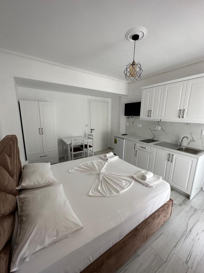 Vila Kylie Ksamil Exterior foto